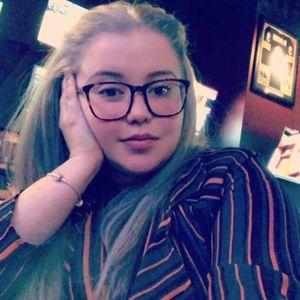 Meet your Posher, Jeimy